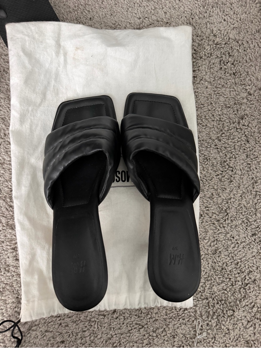 H&M Black Quilted Open-Toe Slide Mules